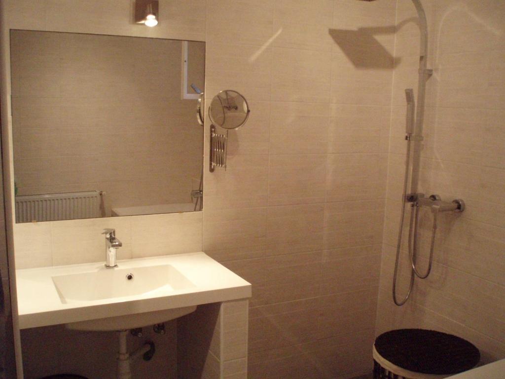 Tisch Vendégház Hajduszoboszlo Quarto foto